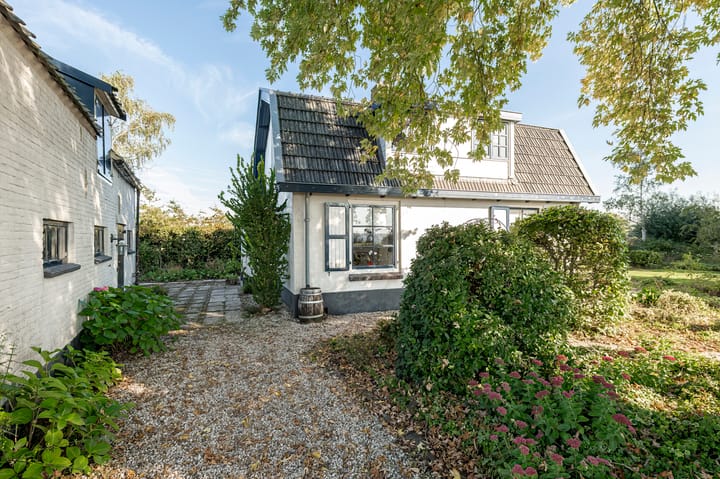 Photo 1 of De Heuvel 4