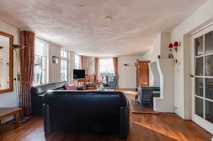 Photo 11 of De Heuvel 4