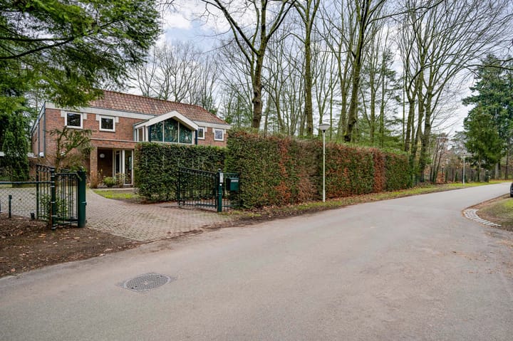 Foto 45 van Arnold P. Nosseklaan 9