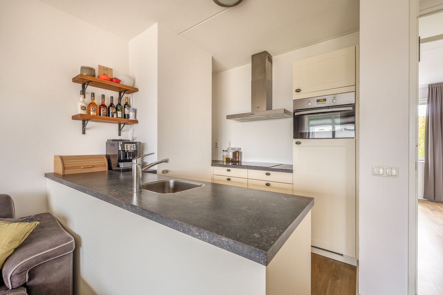 Foto 20 van Montreallaan 22-A