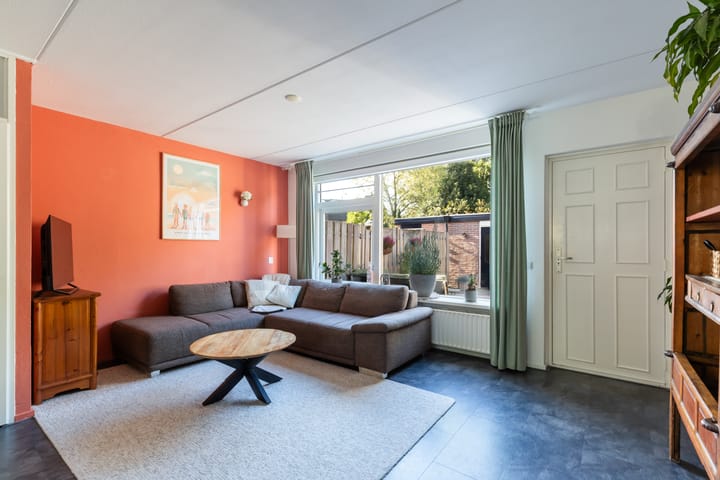 Foto 8 van Burgemeester Hoekstrastraat 12