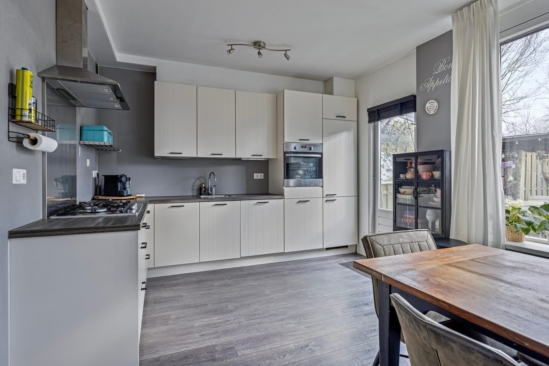 Foto 2 van de Bittervoorn 10