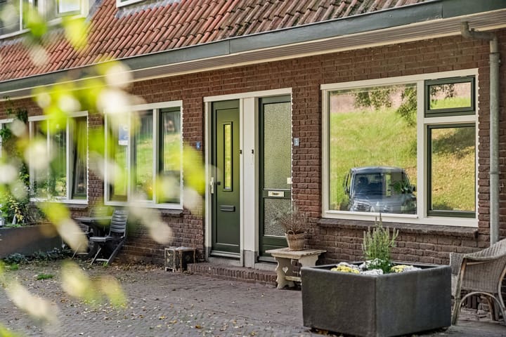 Foto 2 van Sint Annastraat 5