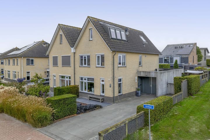 Photo 1 of Carbeel 2