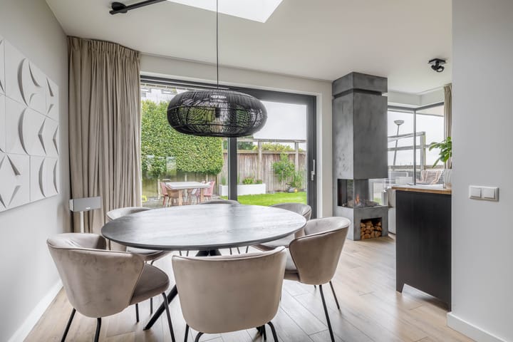 Photo 22 of Carbeel 2