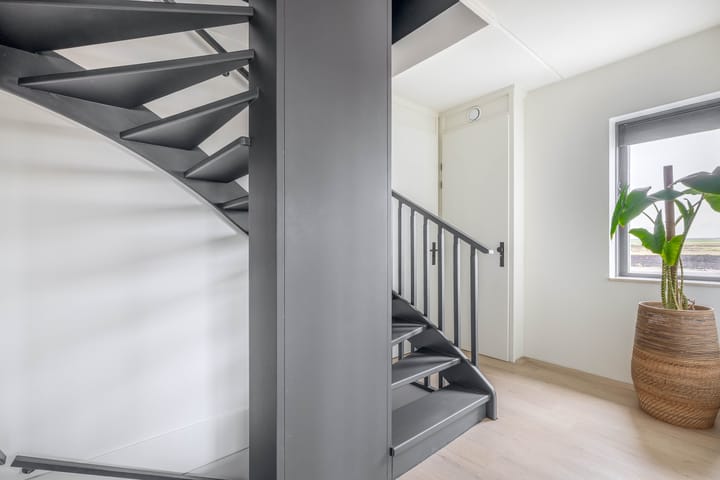 Photo 31 of Carbeel 2