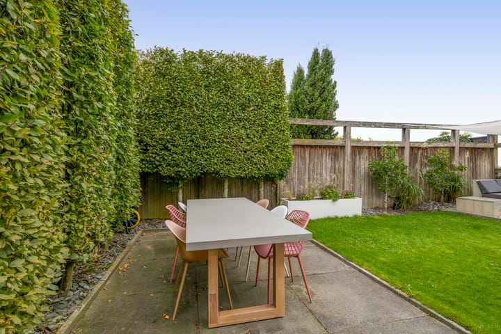 Photo 55 of Carbeel 2