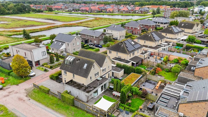 Photo 62 of Carbeel 2