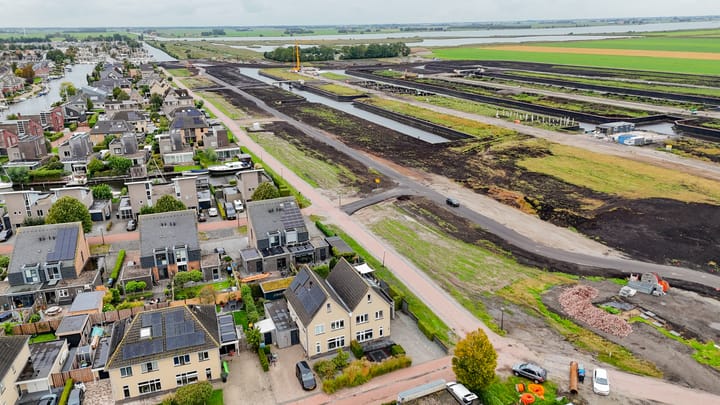 Photo 65 of Carbeel 2