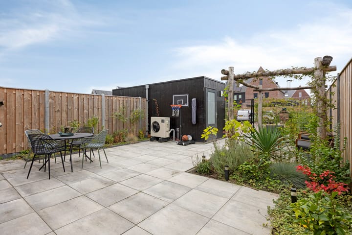 Foto 39 van Burgemeester Lemmensstraat 14