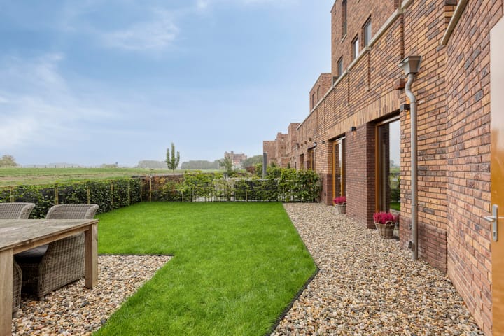 Foto 10 van Oeverhuyze 35