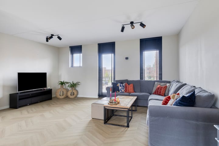 Foto 14 van Oeverhuyze 35