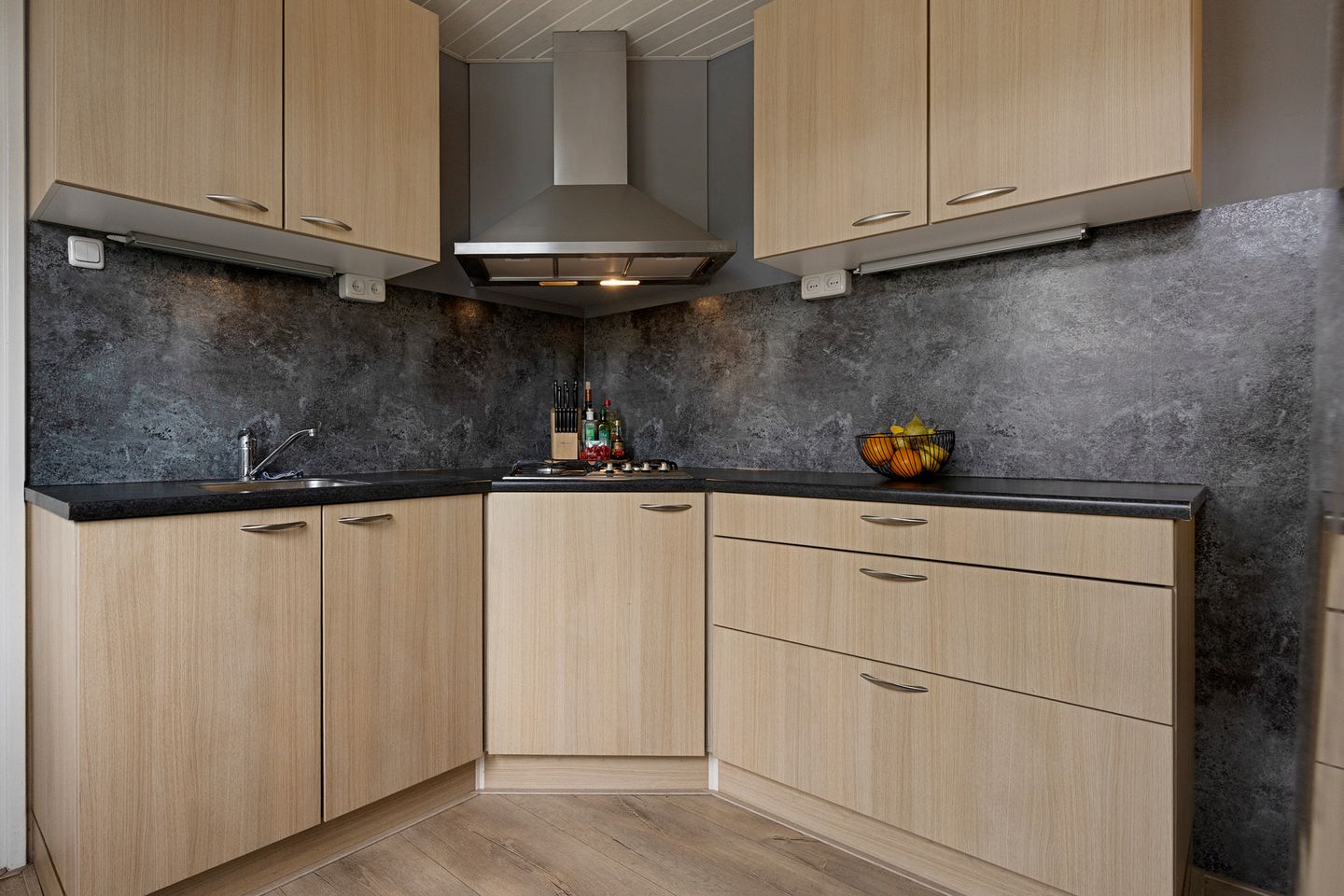 Foto 14 van van Hogendorpstraat 30