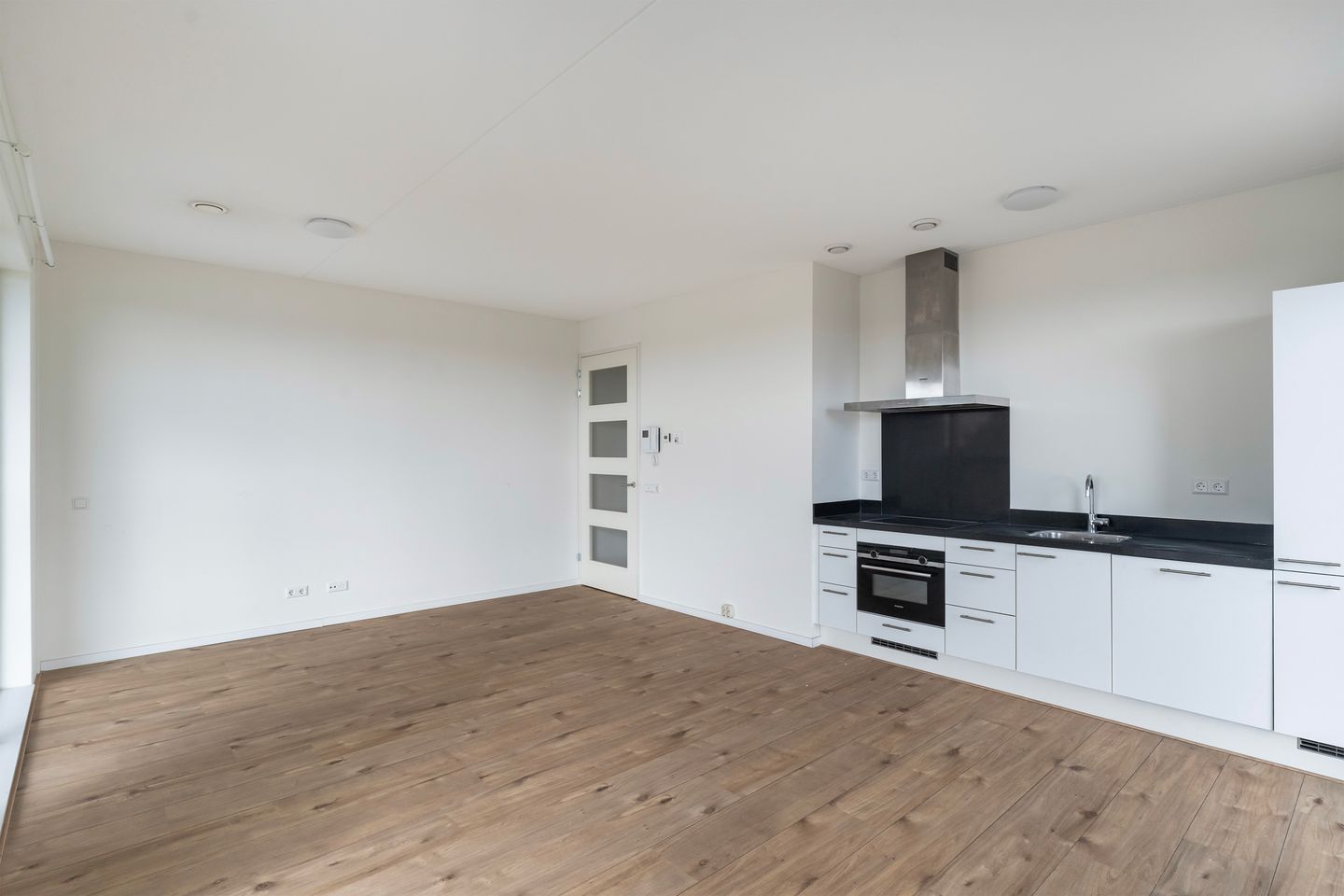 Photo 4 of Jan Duikerhof 150