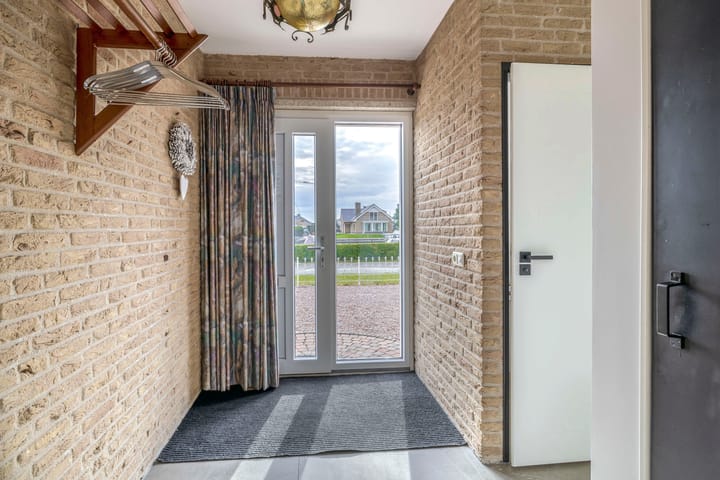 Photo 6 of Breezand 9