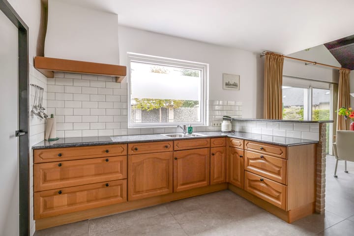 Photo 17 of Breezand 9