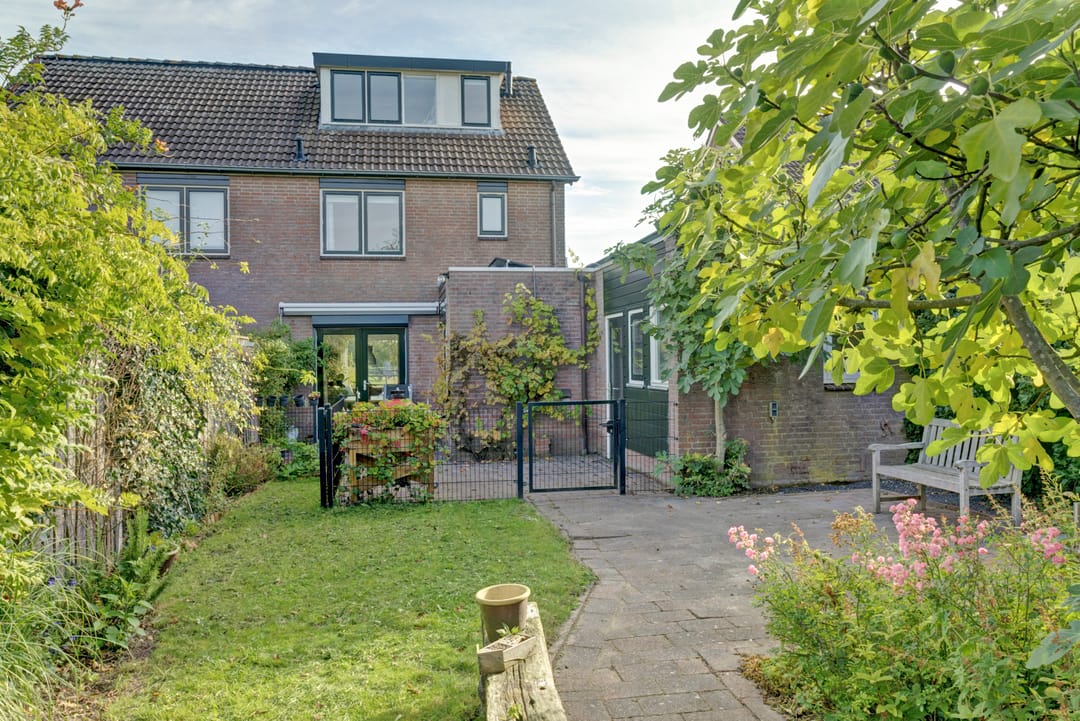 Foto 2 van Overweg 51