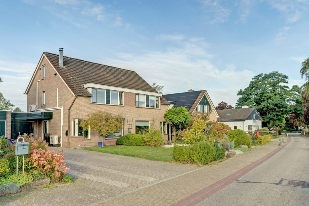 Foto 38 van Overweg 51