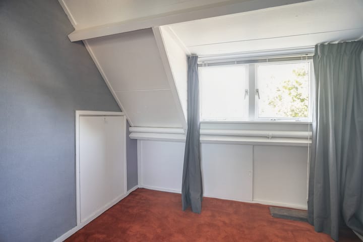 Foto 44 van Doctor van Beurdenstraat 28