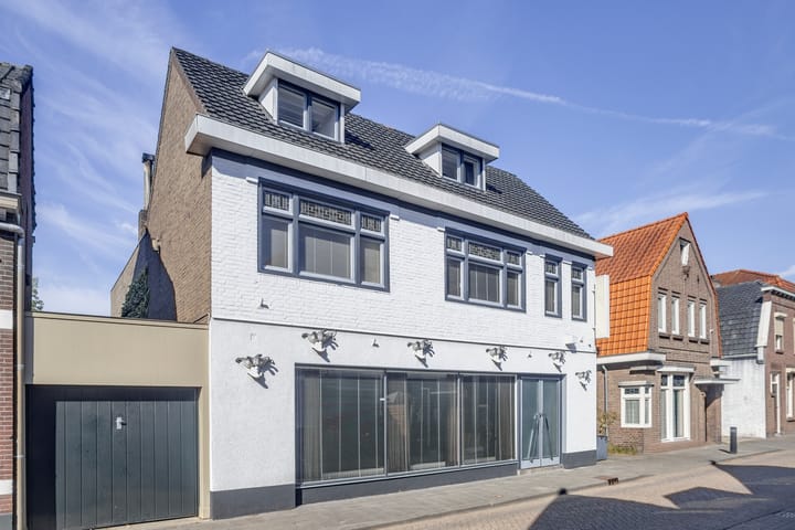 Foto 51 van Doctor van Beurdenstraat 28