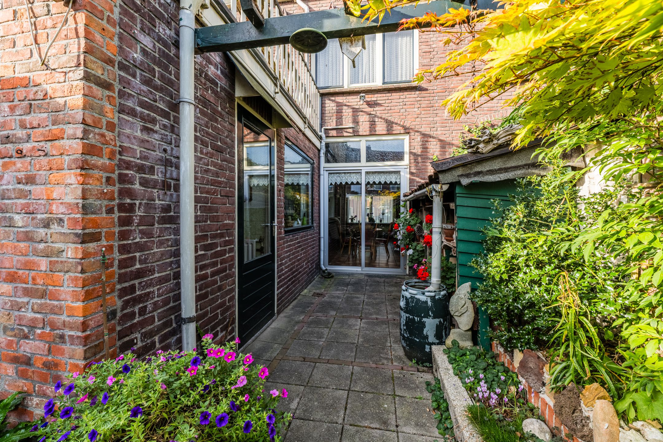 Foto 33 van Ringbaan-Oost 82