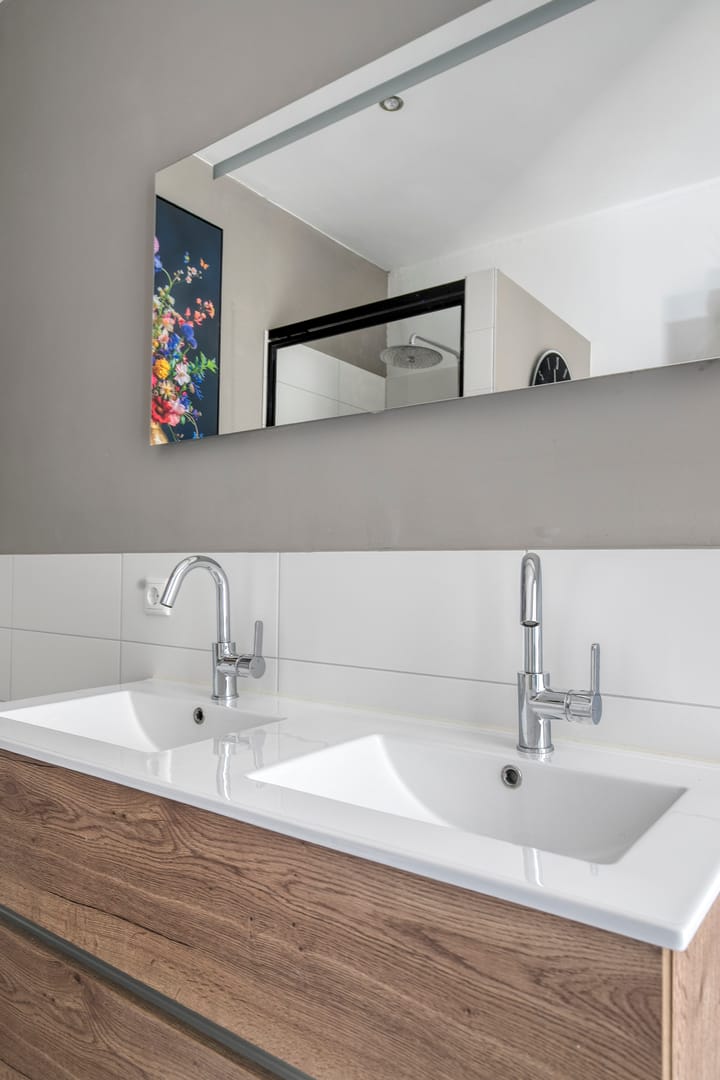 Foto 21 van Isaac Newtonstraat 95