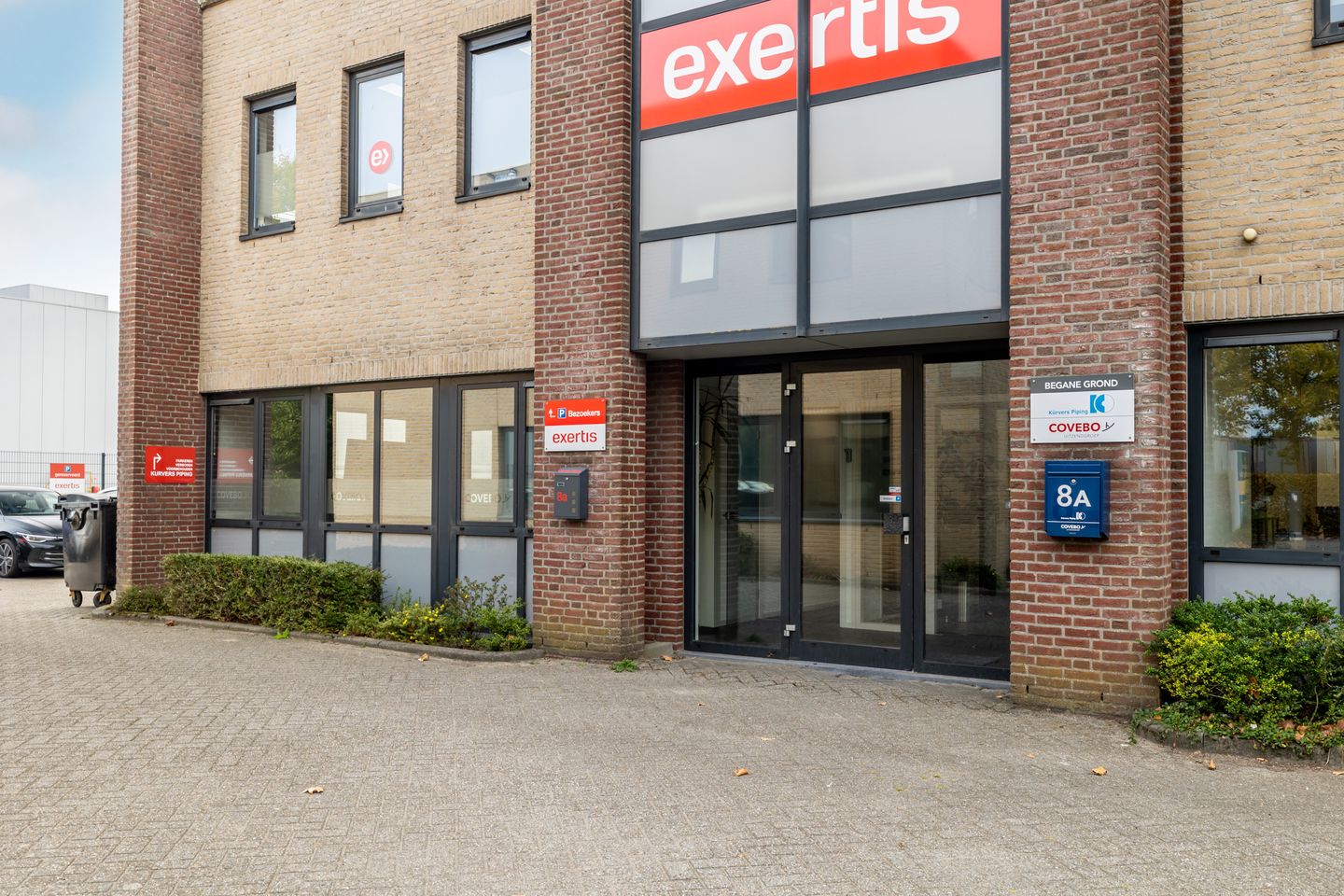 Bekijk foto 4 van Plaza 8-a