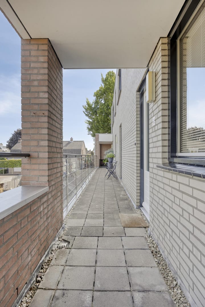 Foto 8 van Den Haas 54