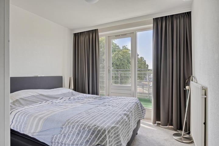 Foto 36 van Den Haas 54