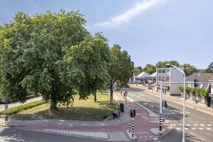 Foto 46 van Den Haas 54