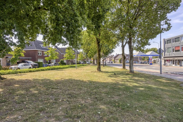 Foto 47 van Den Haas 54