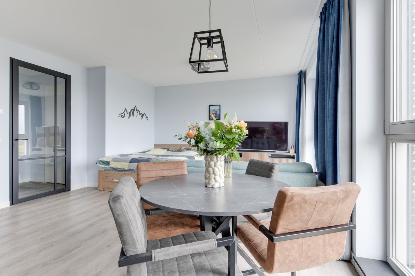 Photo 19 of Lapis Lazuli 158