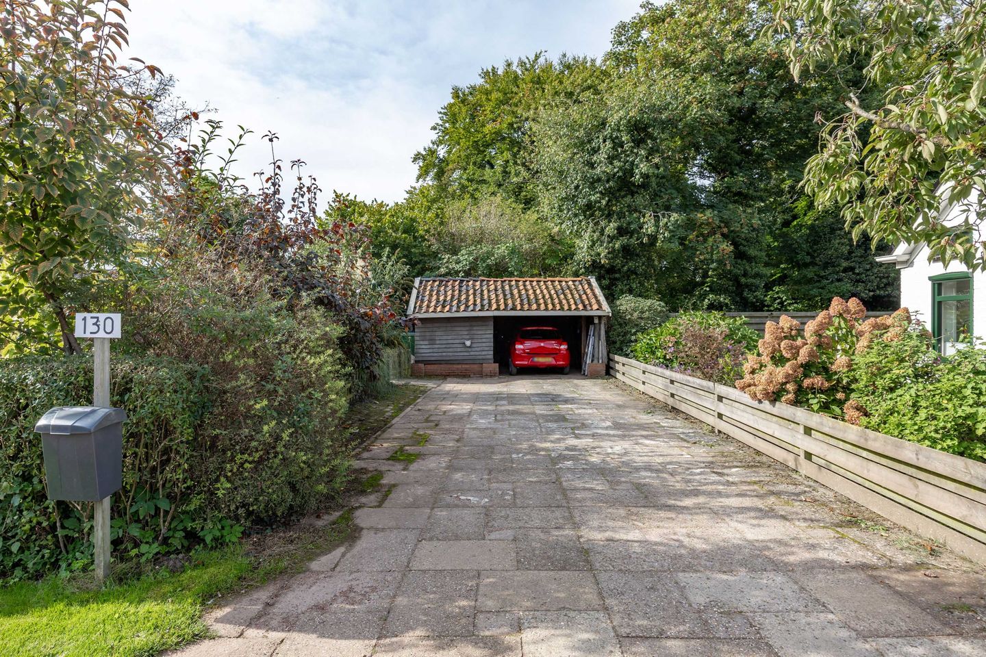 Foto 70 van Hoofdweg 128