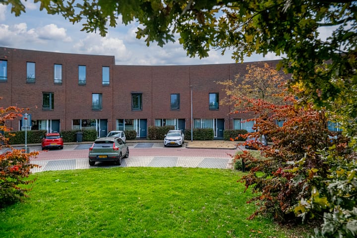 Foto 5 van Berghallee 52