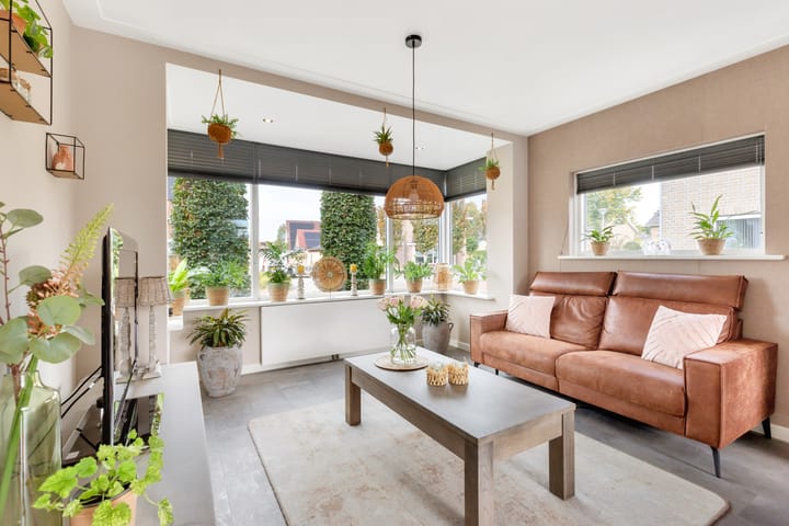 Photo 6 of Beatrixstraat 39