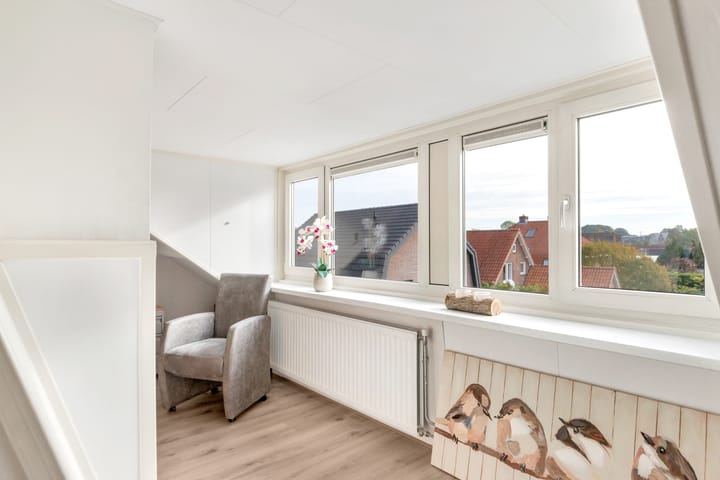 Photo 24 of Beatrixstraat 39