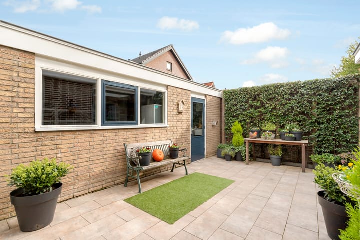 Photo 29 of Beatrixstraat 39