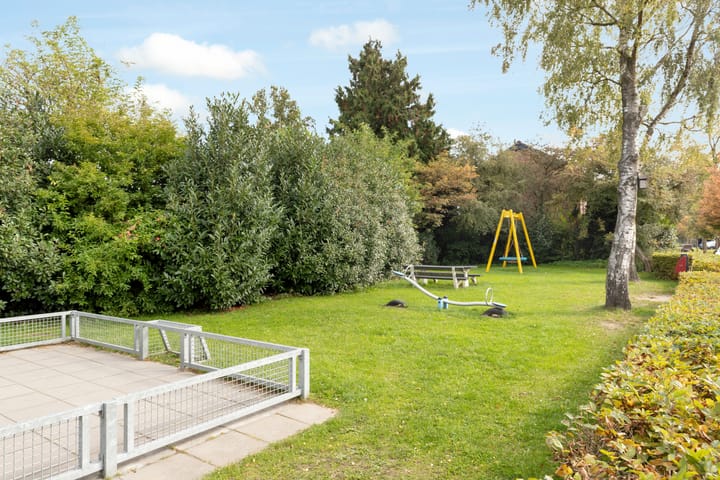 Photo 35 of Beatrixstraat 39