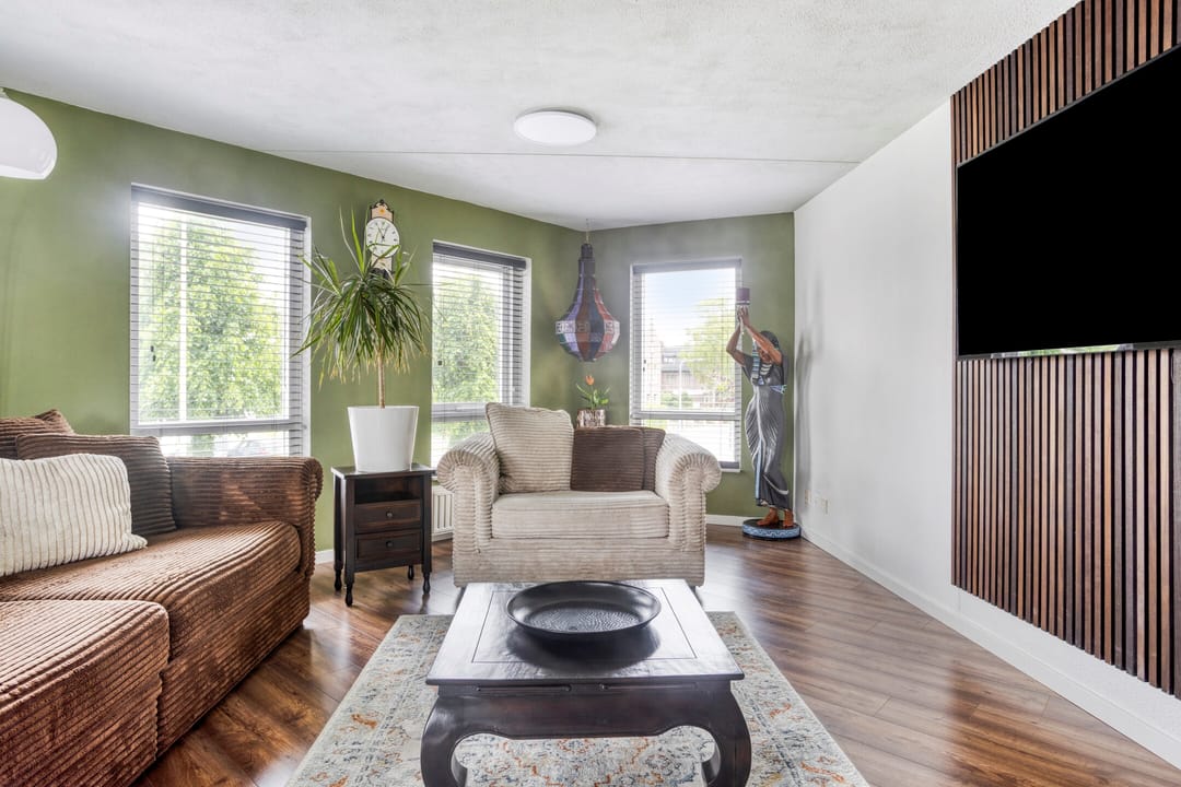 Photo 1 of Esserstraat 87