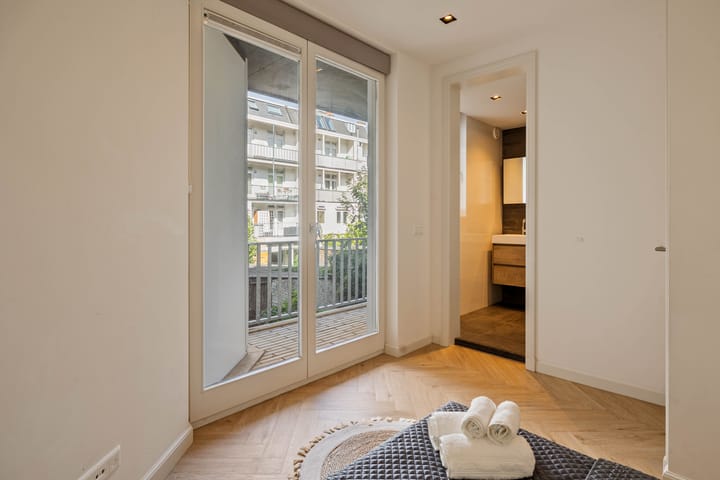 Foto 14 van Van Hogendorpstraat 166-1