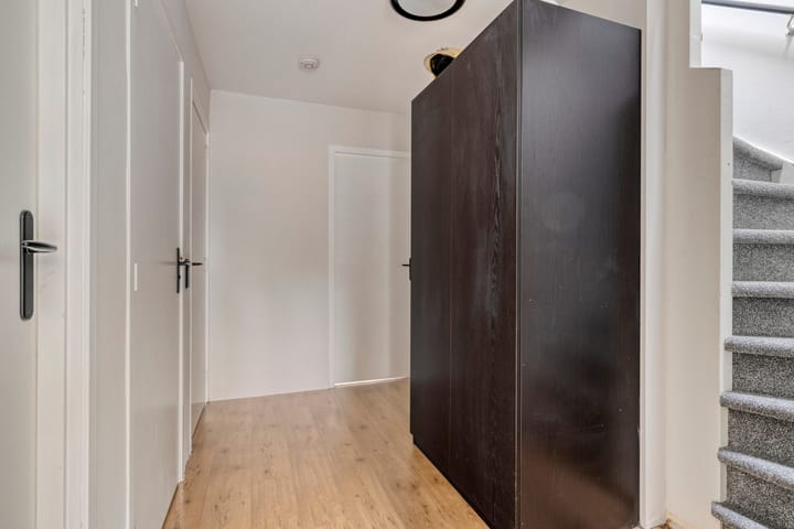 Photo 20 of Ochtenstraat 17