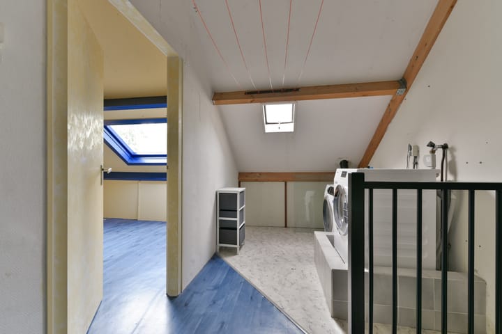 Photo 32 of Joke Smitlaan 51