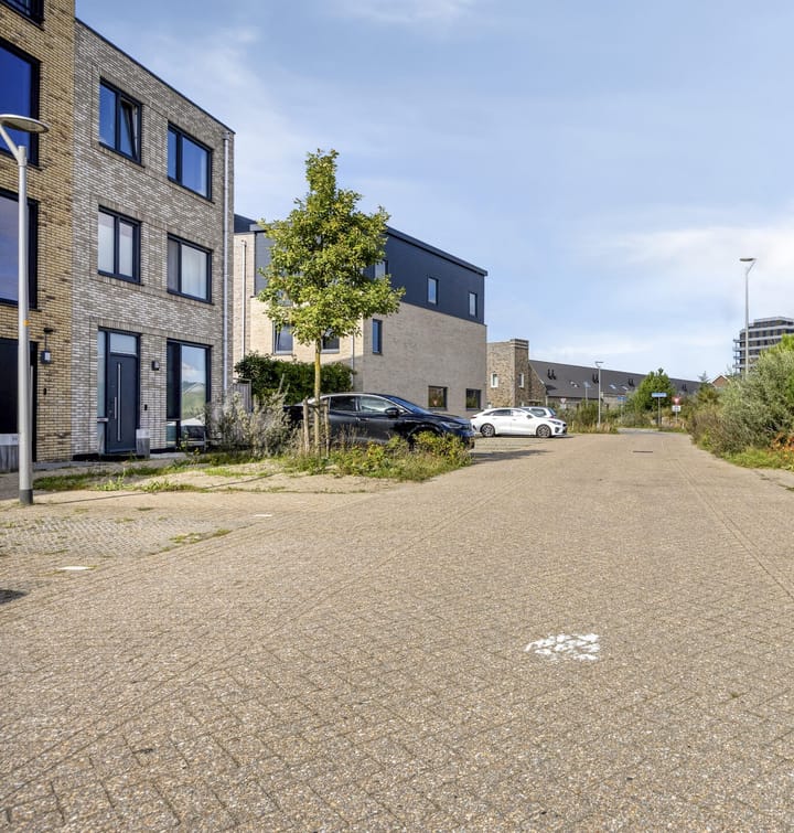 Photo 8 of Jesse Owensstraat 54