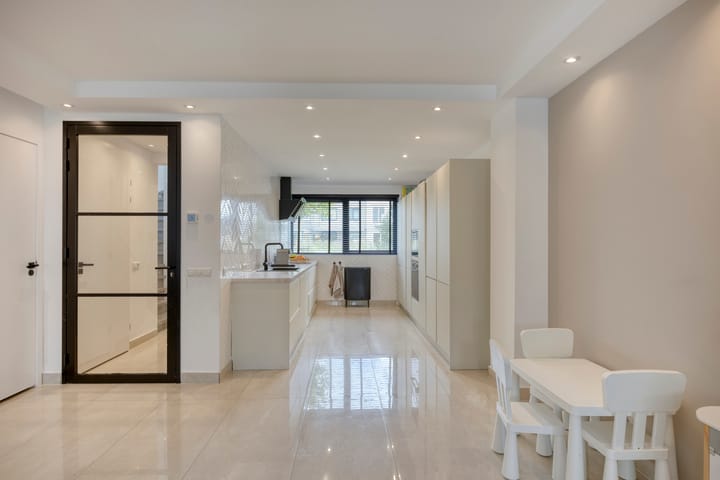 Photo 24 of Jesse Owensstraat 54