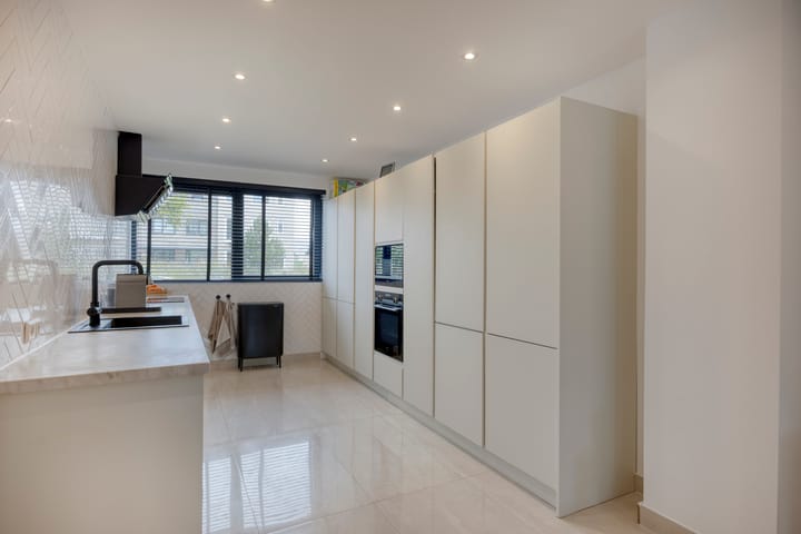 Photo 27 of Jesse Owensstraat 54