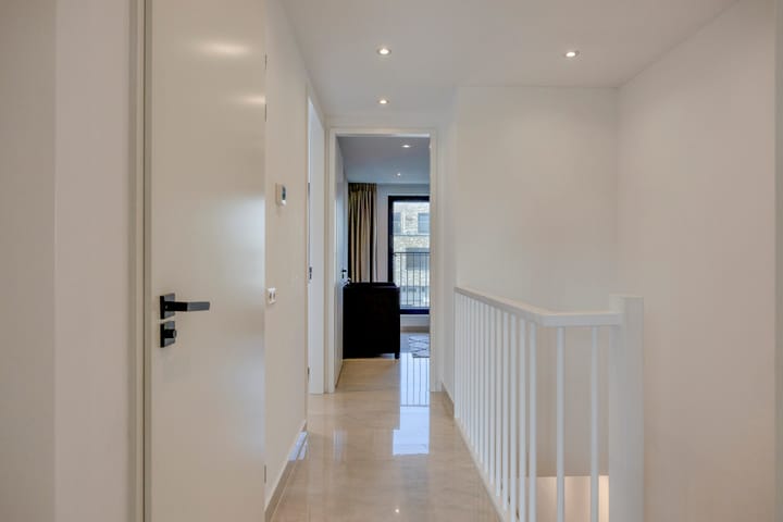 Photo 35 of Jesse Owensstraat 54