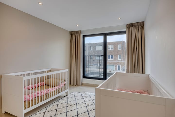 Photo 40 of Jesse Owensstraat 54