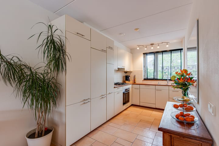 Foto 3 van Meester Pluimhof 14