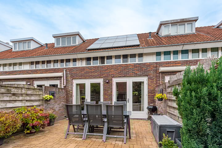 Foto 16 van Meester Pluimhof 14