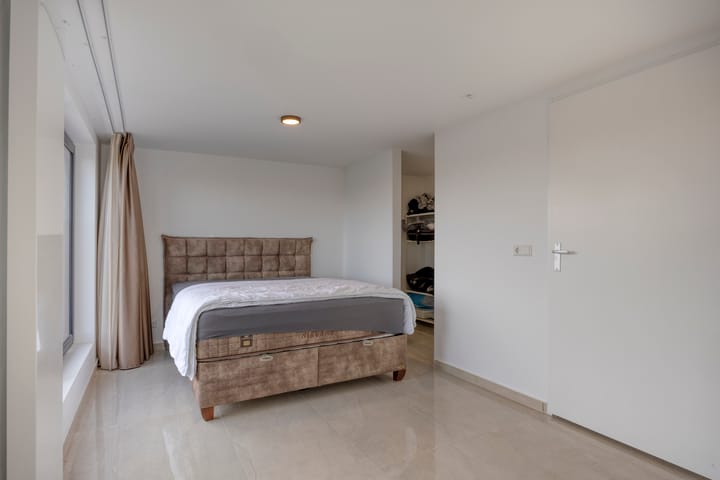 Photo 67 of Jesse Owensstraat 54